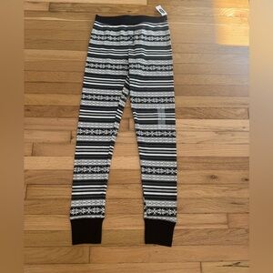 Old Navy Black & White Christmas Snowflakes Thermal Pajama Pants Leggings